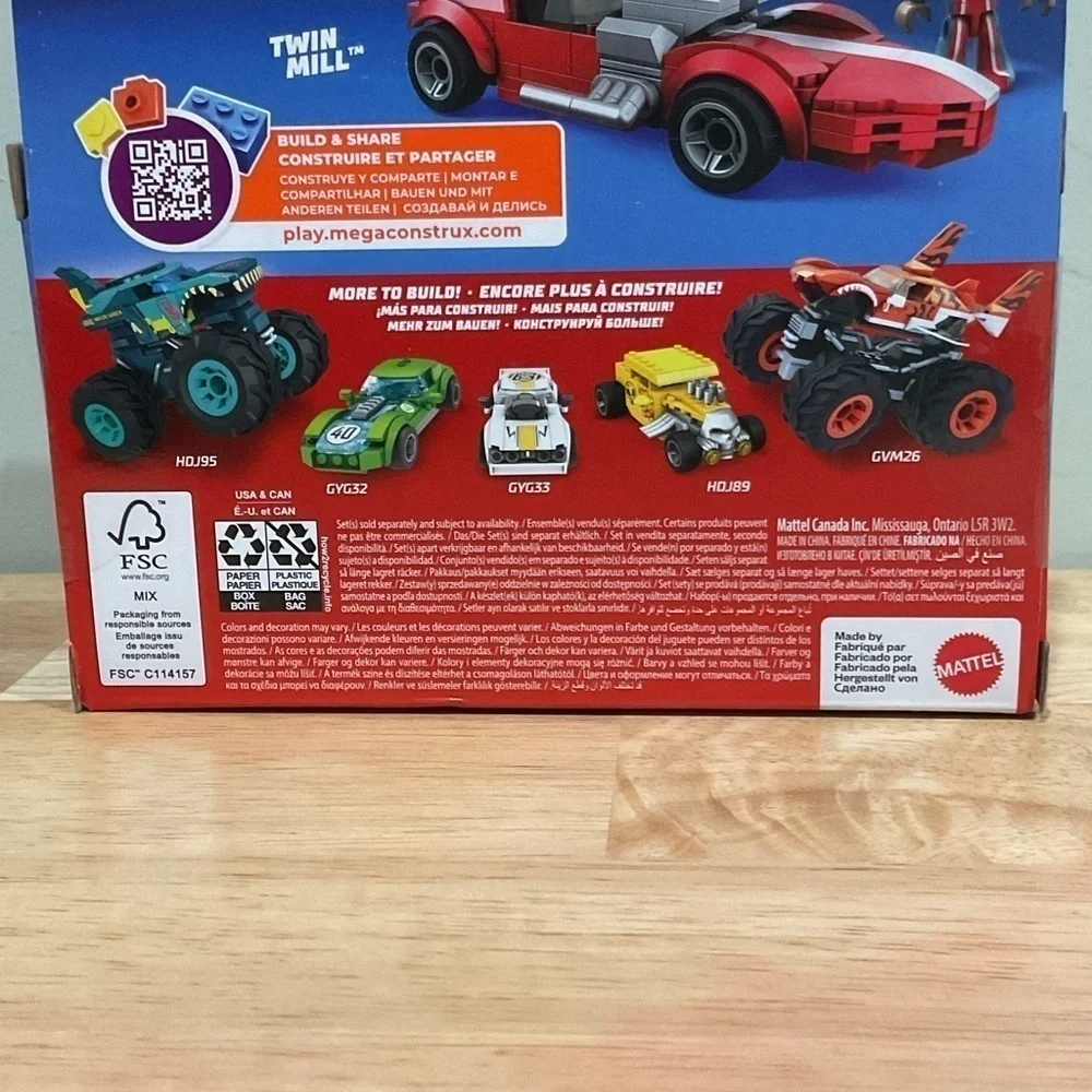 Hot Wheels Mega Twin Mill Vehicle Building Set - 101 pieces. Brand new. Unopened